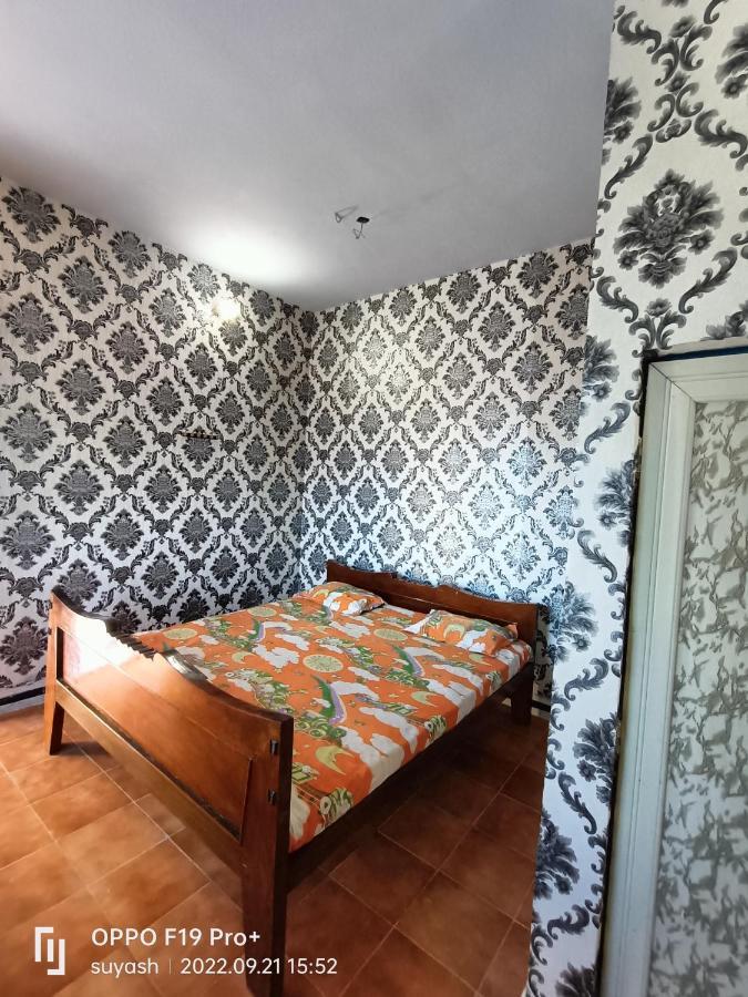 Vishnu Rest House バラナシ エクステリア 写真