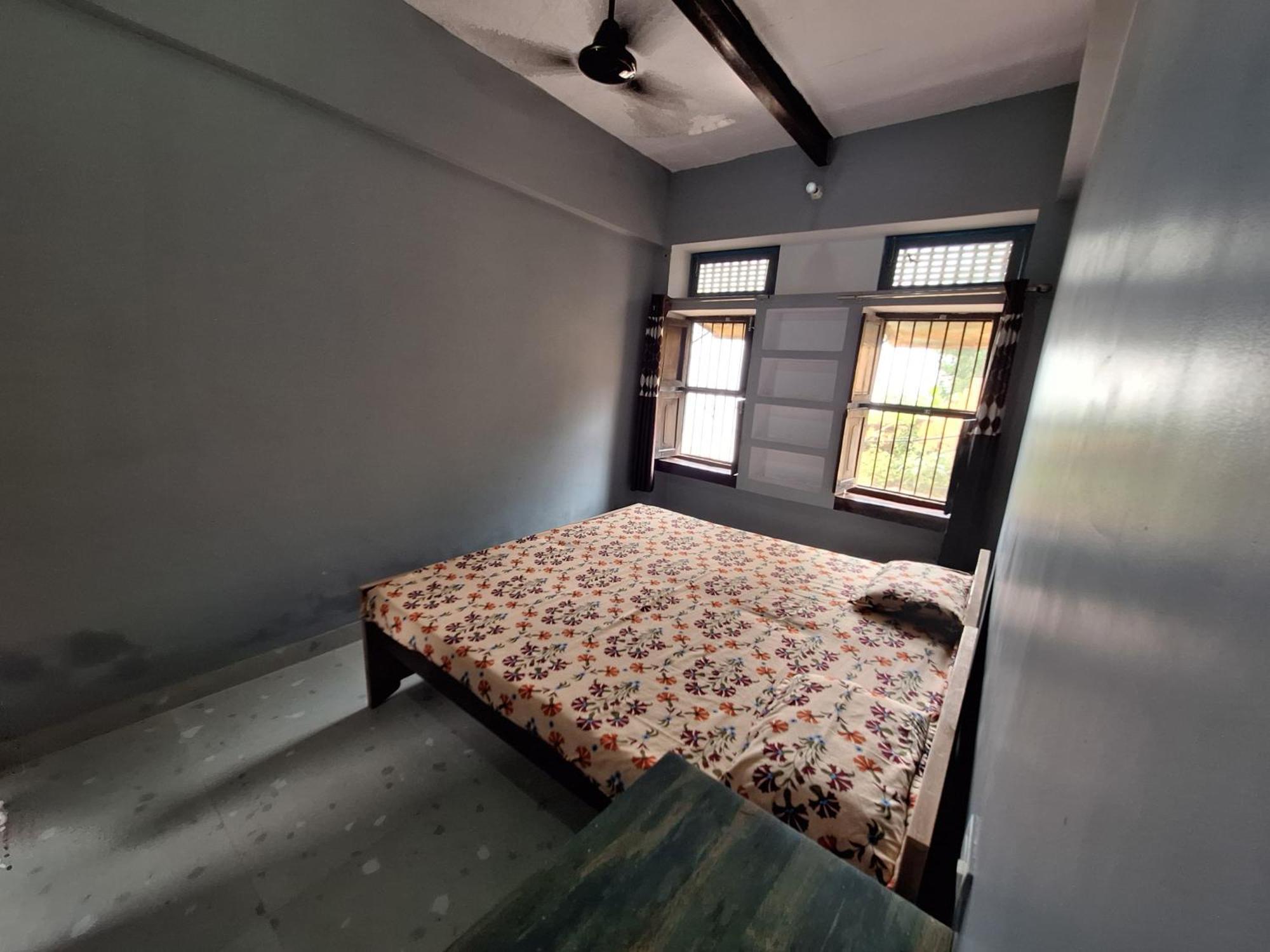 Vishnu Rest House バラナシ エクステリア 写真