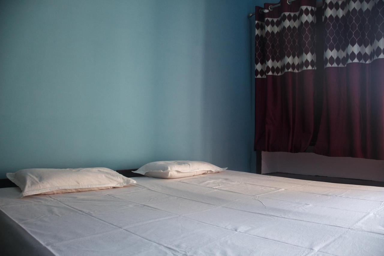 Vishnu Rest House バラナシ エクステリア 写真